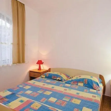 Iovo - Family One Bedroom With Terrace A1 Apartment